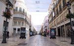 Una exposición en calle Larios recrea momentos emblemáticos de la Feria de Málaga
