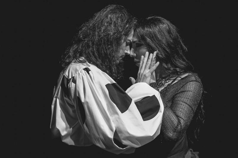 El estreno del homenaje a Miguel de Molina ‘Entre dos orillas’ y El Kanka protagonizan la semana del Teatro Cervantes