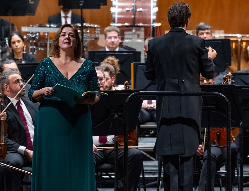 Oscuridad, religiosidad y luz