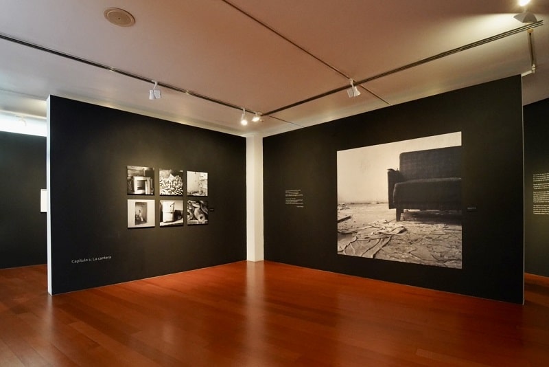 Merche Ber rinde homenaje a los artistas olvidados en la exposición ‘La desestiba’