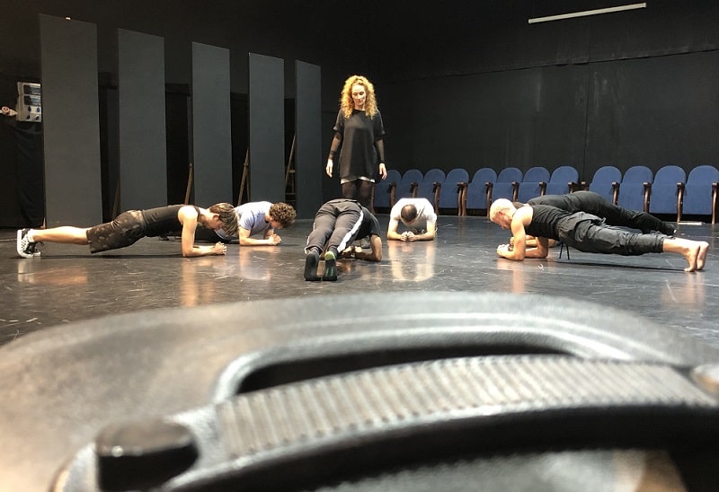 La octava temporada de Factoría Echegaray comienza a andar con el casting de ‘Crossing&nbsp;over’