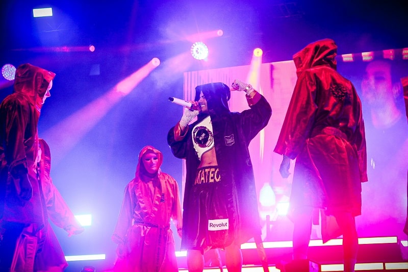 Abraham Mateo celebra su triunfo de la Velada III en el Sabatic Fest de&nbsp;Málaga