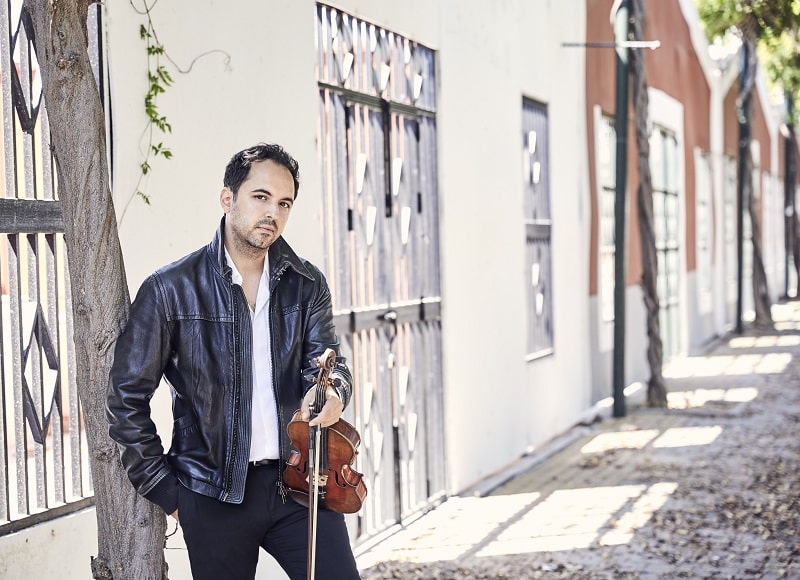 Jesús Reina recupera las músicas de su vida en ‘Cruze de&nbsp;caminos’